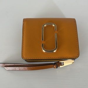 Marc Jacobs Snapshot Mini Compact Wallet